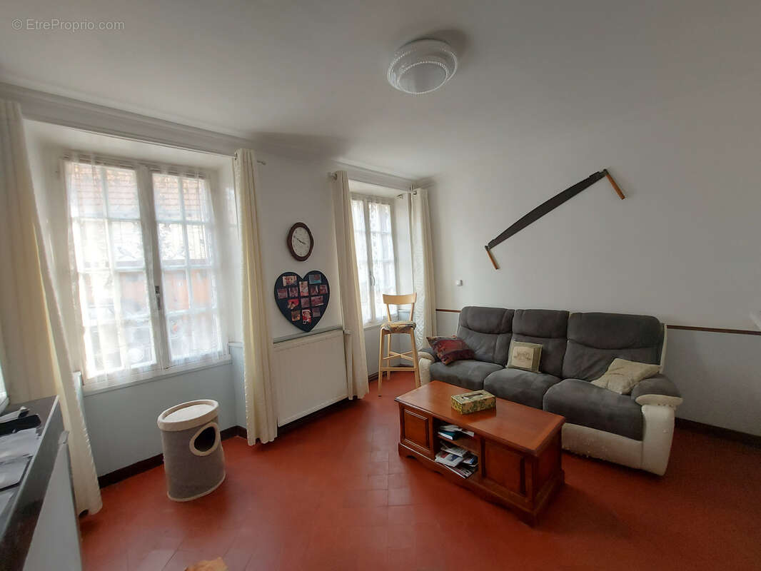 Maison à GUERNES