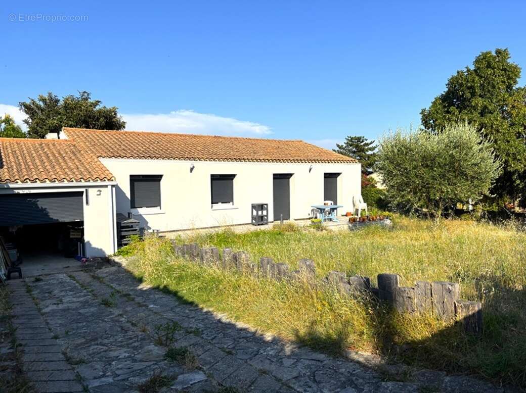 Maison à BOURG-SAINT-ANDEOL