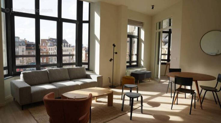 Appartement à SERRIS