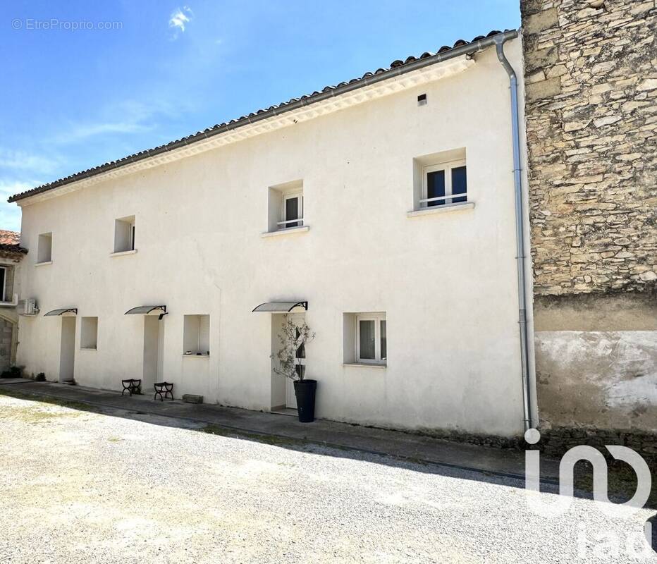 Photo 1 - Maison à UCHAUD