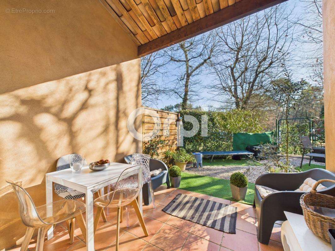 Appartement à FAYENCE