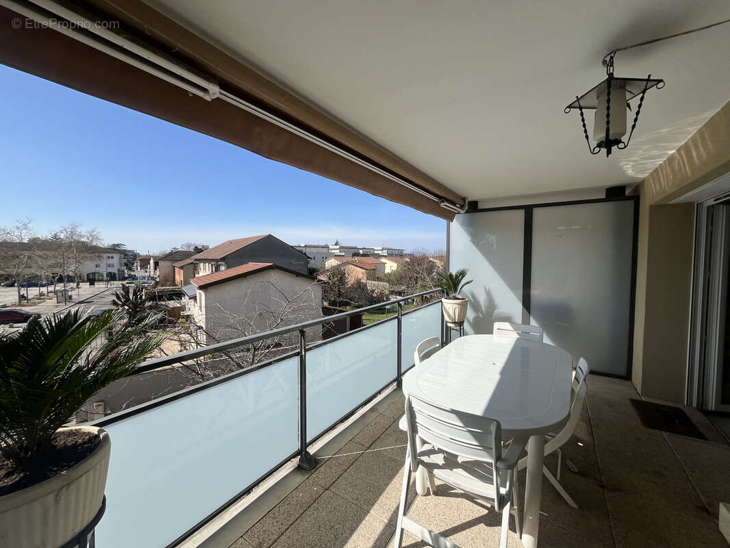 Appartement à CHASSIEU