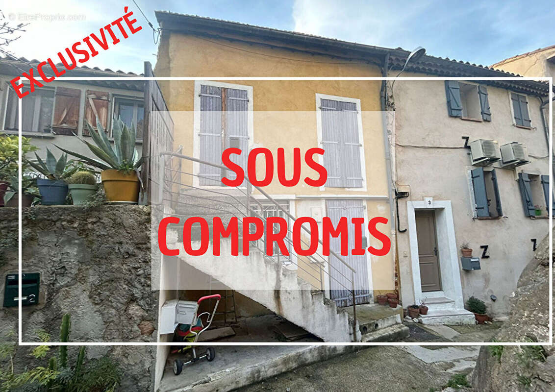 Appartement à ROQUEVAIRE