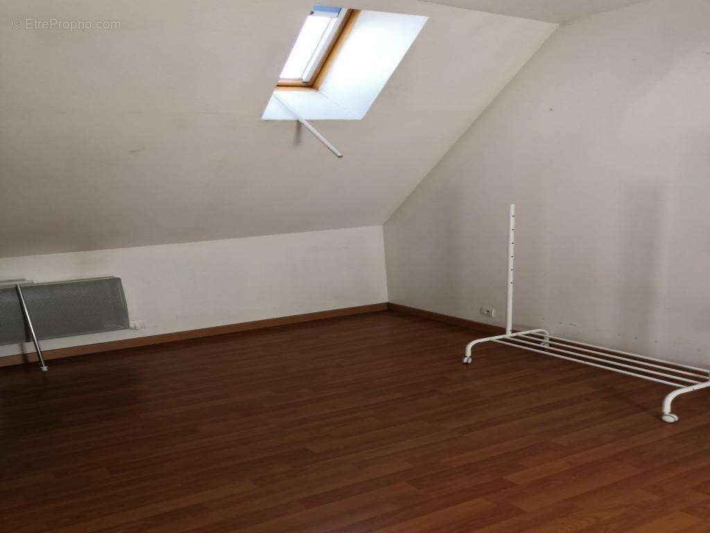 Appartement à ANGERVILLE