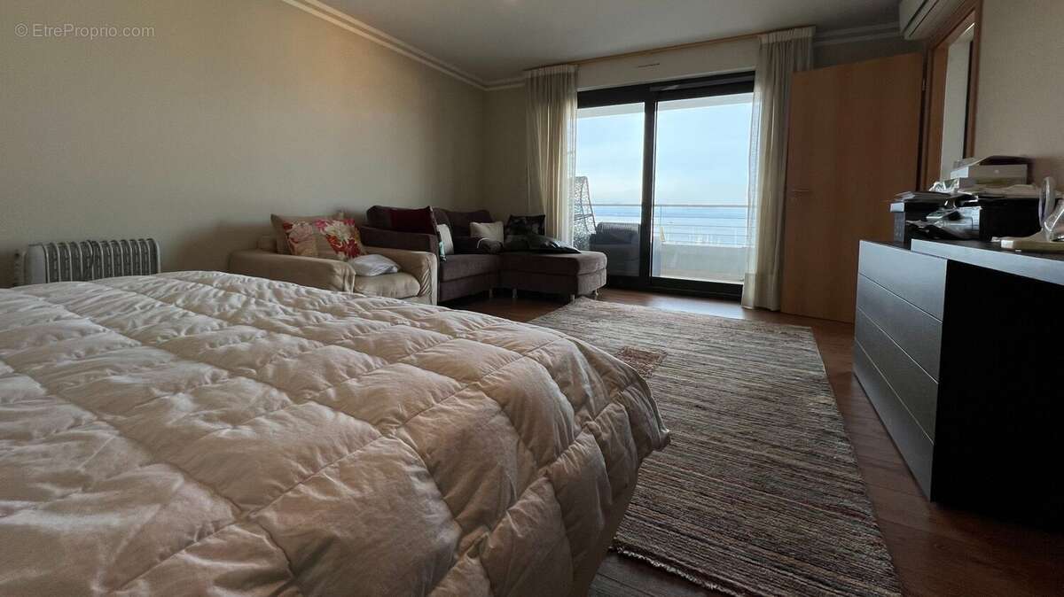 Appartement à EVIAN-LES-BAINS