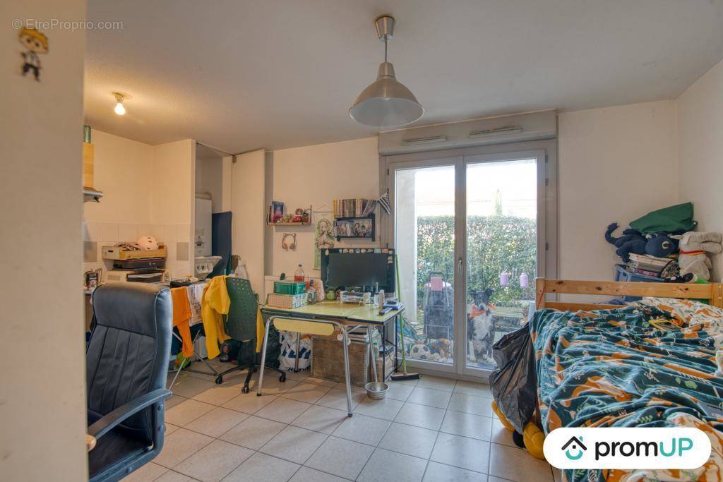 Appartement à PECHBONNIEU