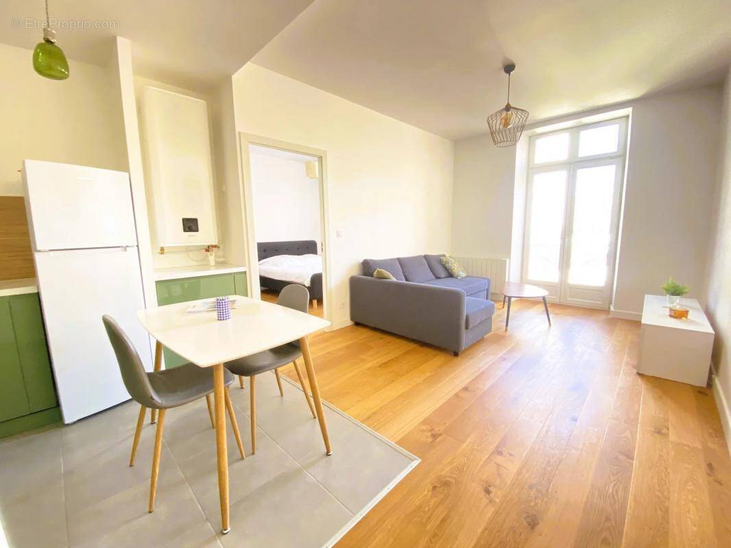 Appartement à VICHY