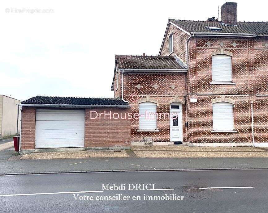 Maison à COURCELLES-LES-LENS