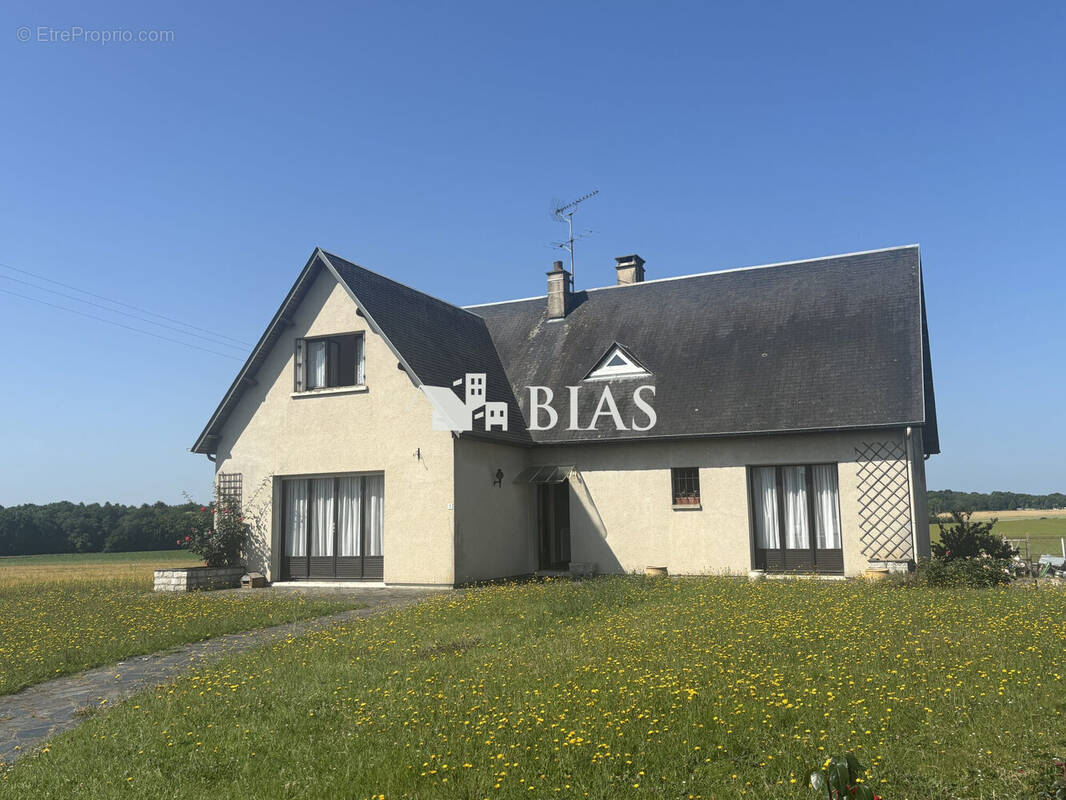 Maison à LE NEUBOURG