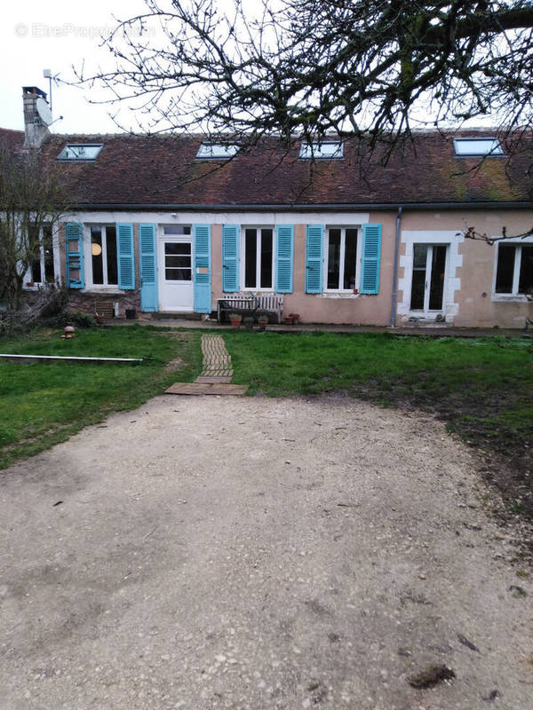 Maison à SAINT-SAUVEUR-EN-PUISAYE