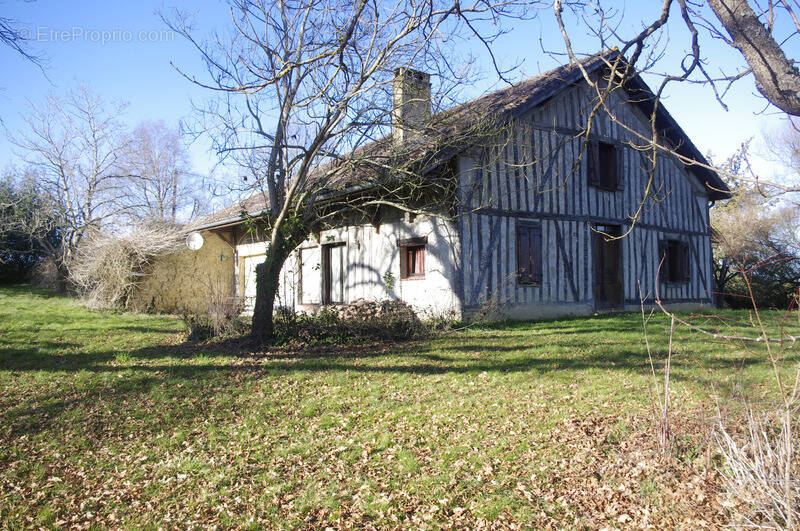 Maison à NOGARO