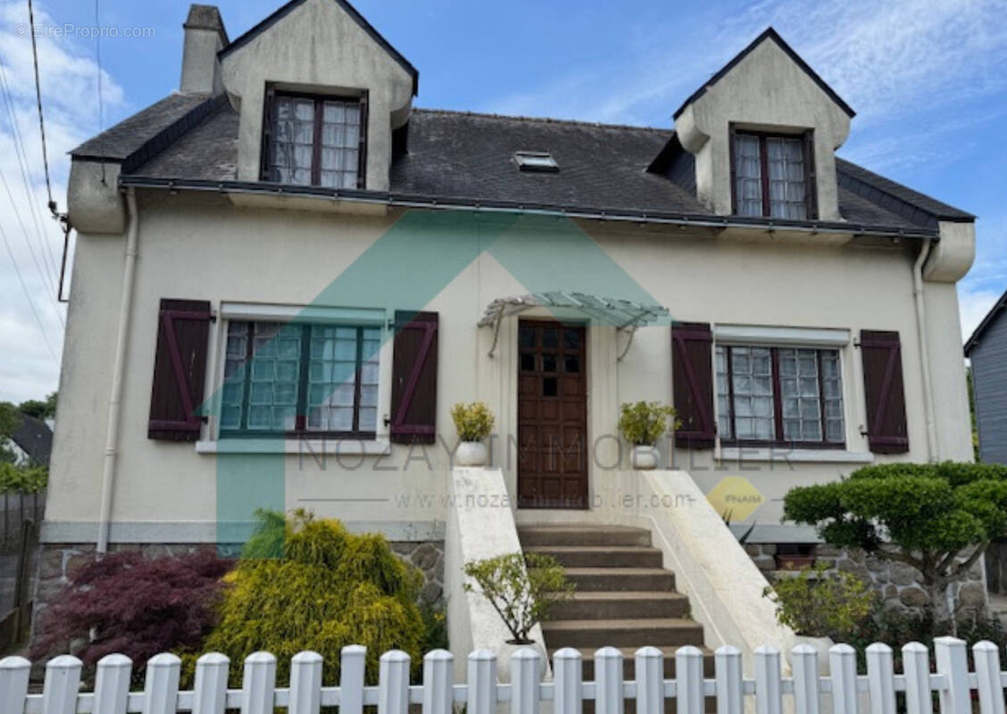 Maison à NOZAY