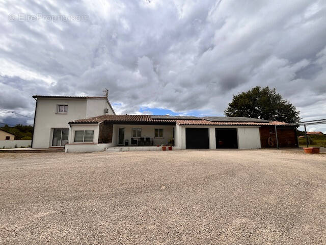 Maison à LEVIGNAC