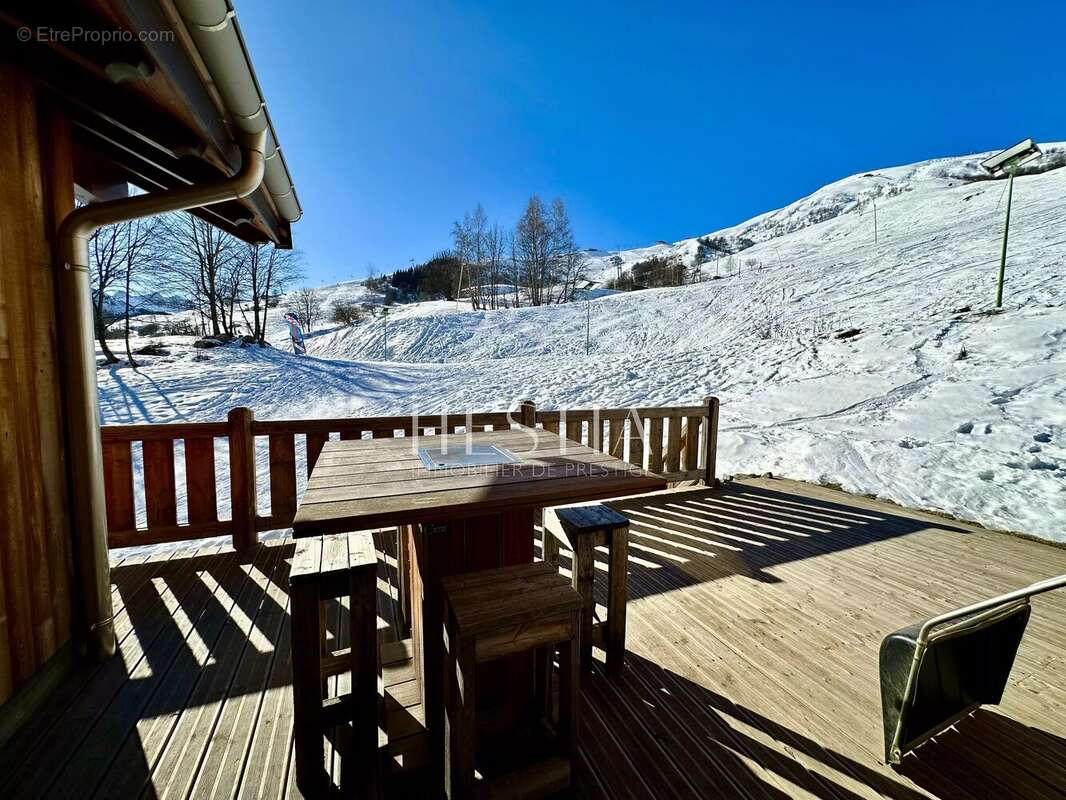 Maison à LE CHATEL