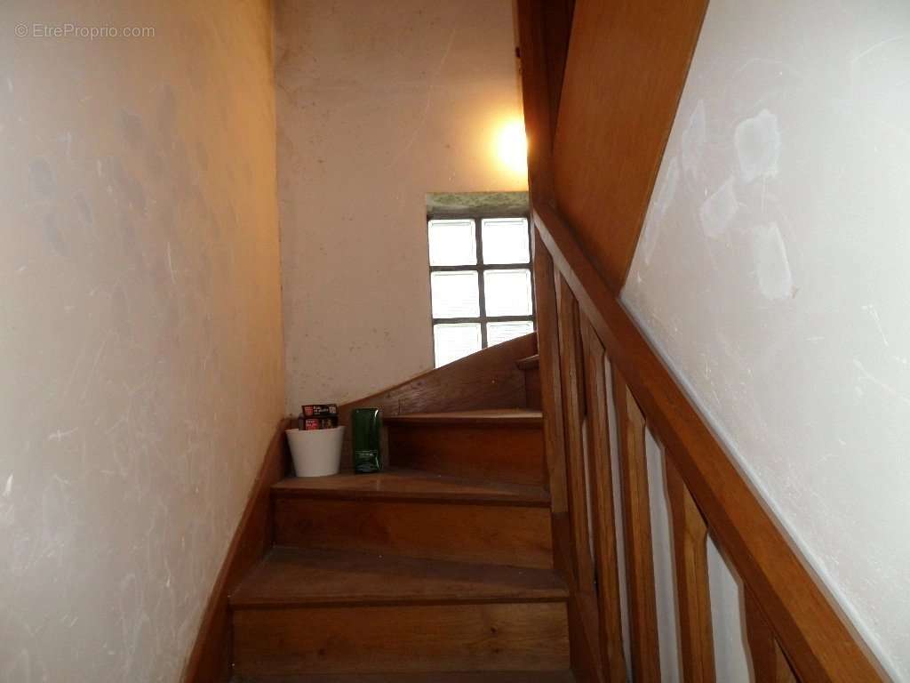 Maison à LATHUS-SAINT-REMY