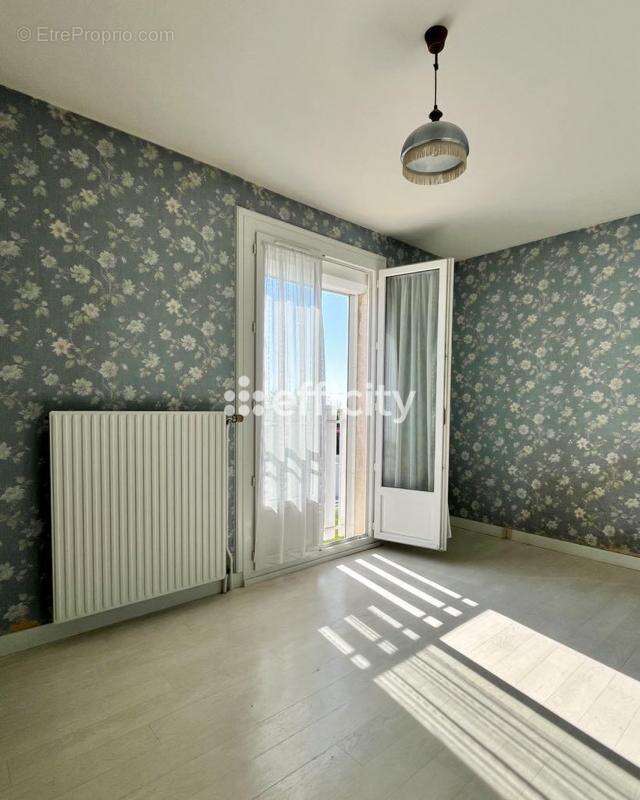 Maison à LA FERTE-MACE