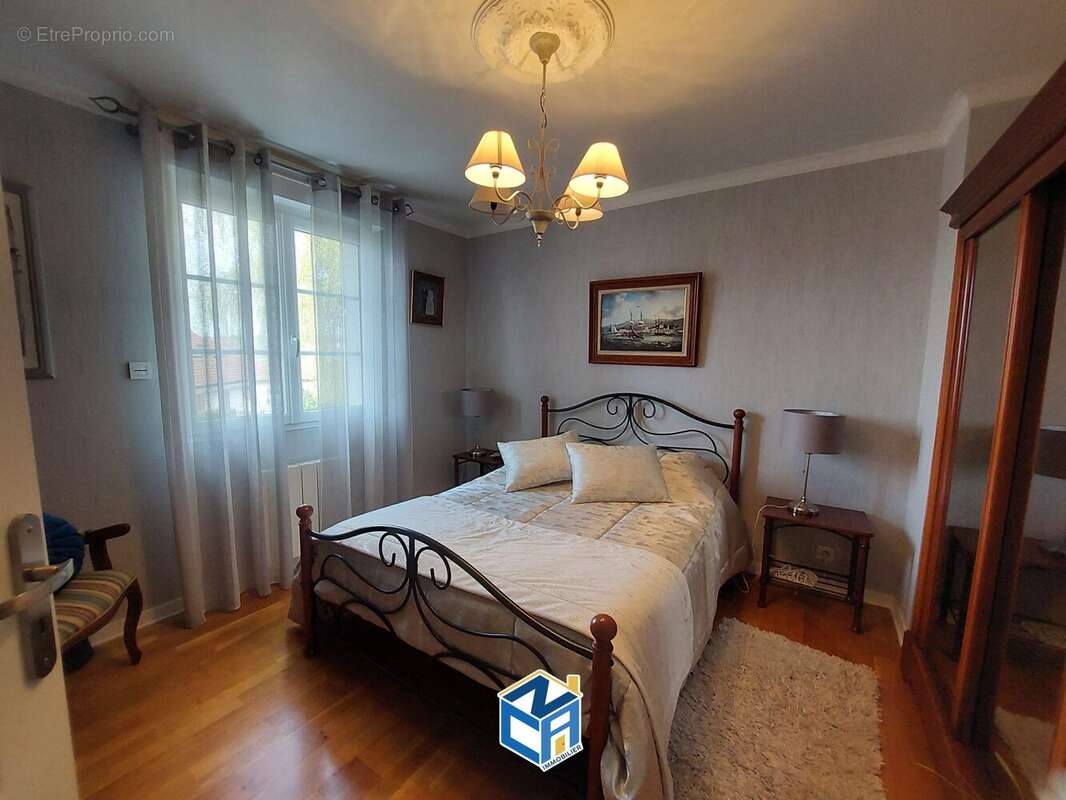 Maison à LA RICHE