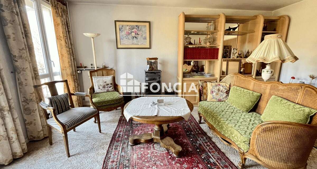 Appartement à RAMBOUILLET