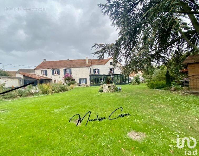 Photo 1 - Maison à SAINTE-GENEVIEVE-DES-BOIS