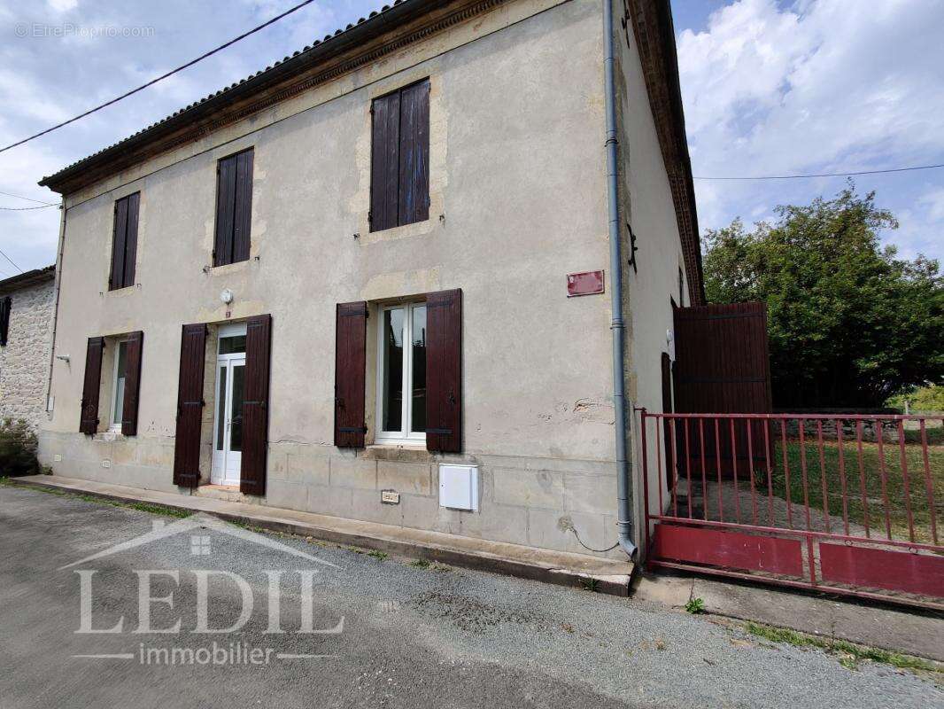 Maison à CAUDROT