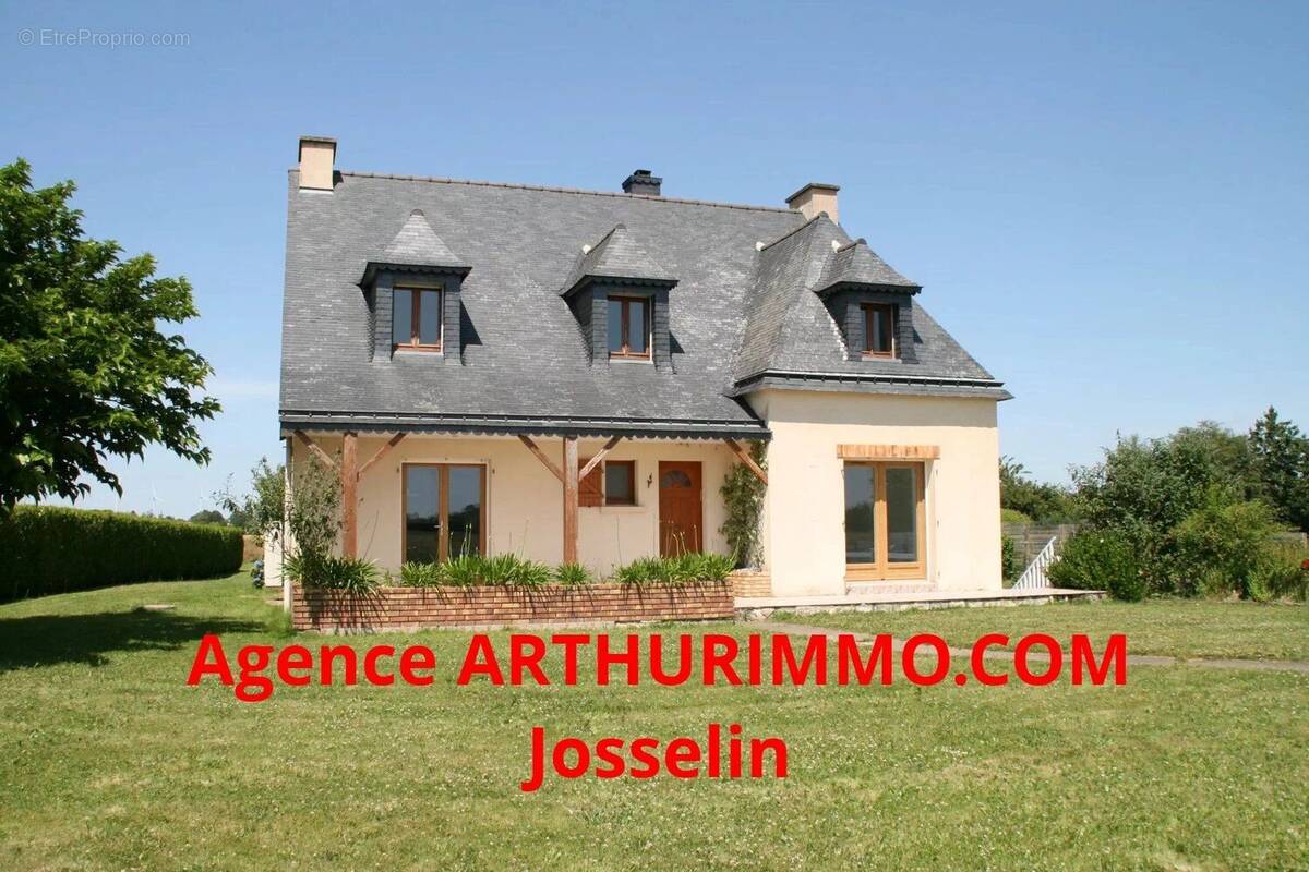 Maison à LANOUEE