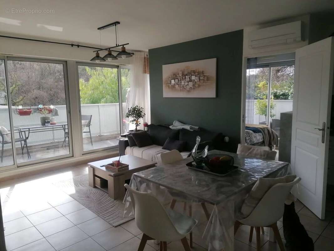 Appartement à VENCE