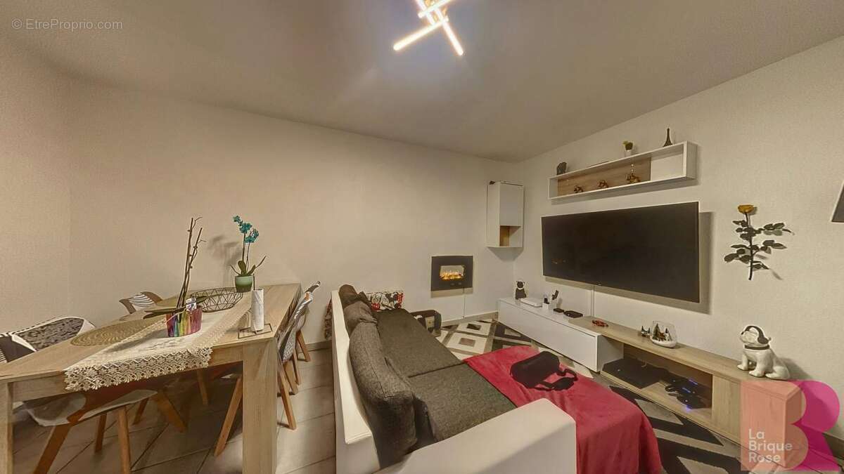 Appartement à MONDONVILLE