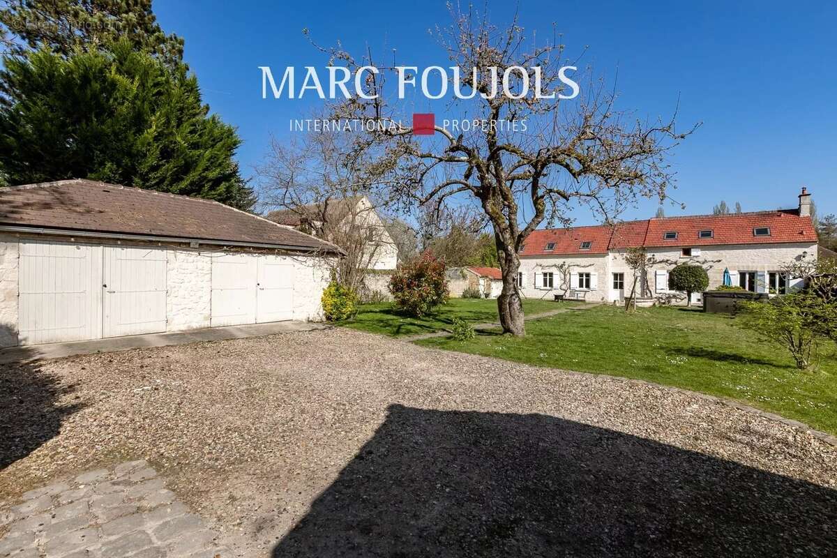 Maison à CHANTILLY