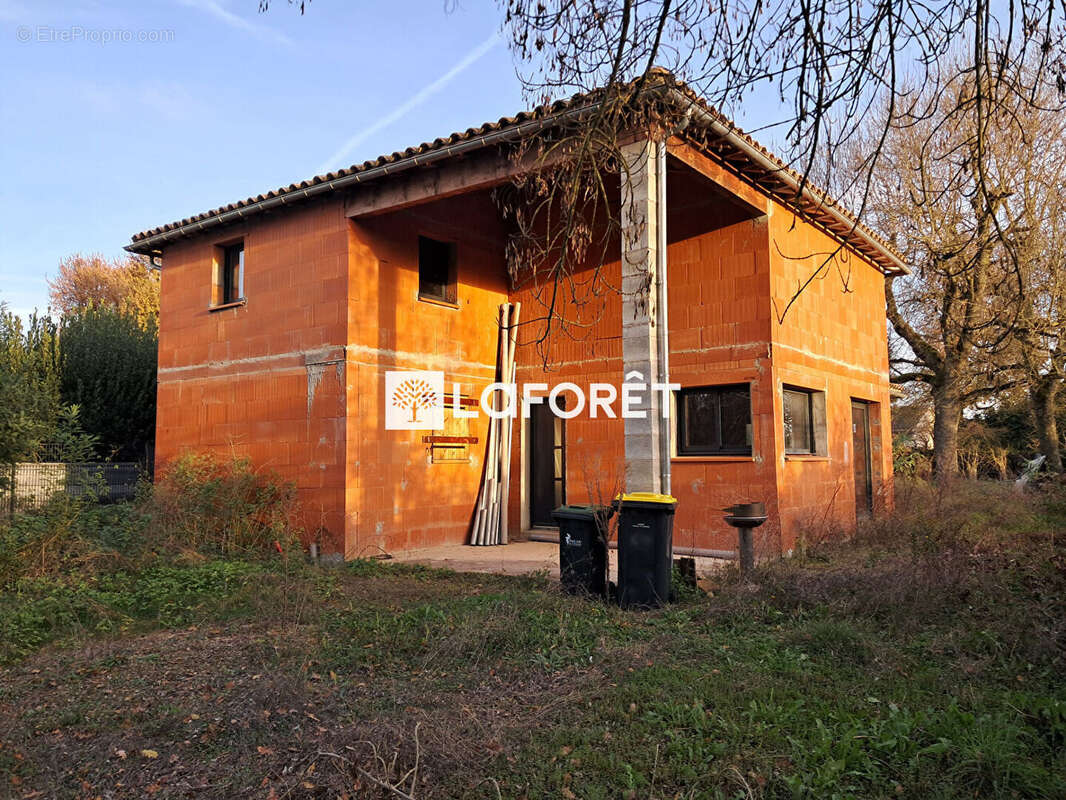 Maison à FRONTON