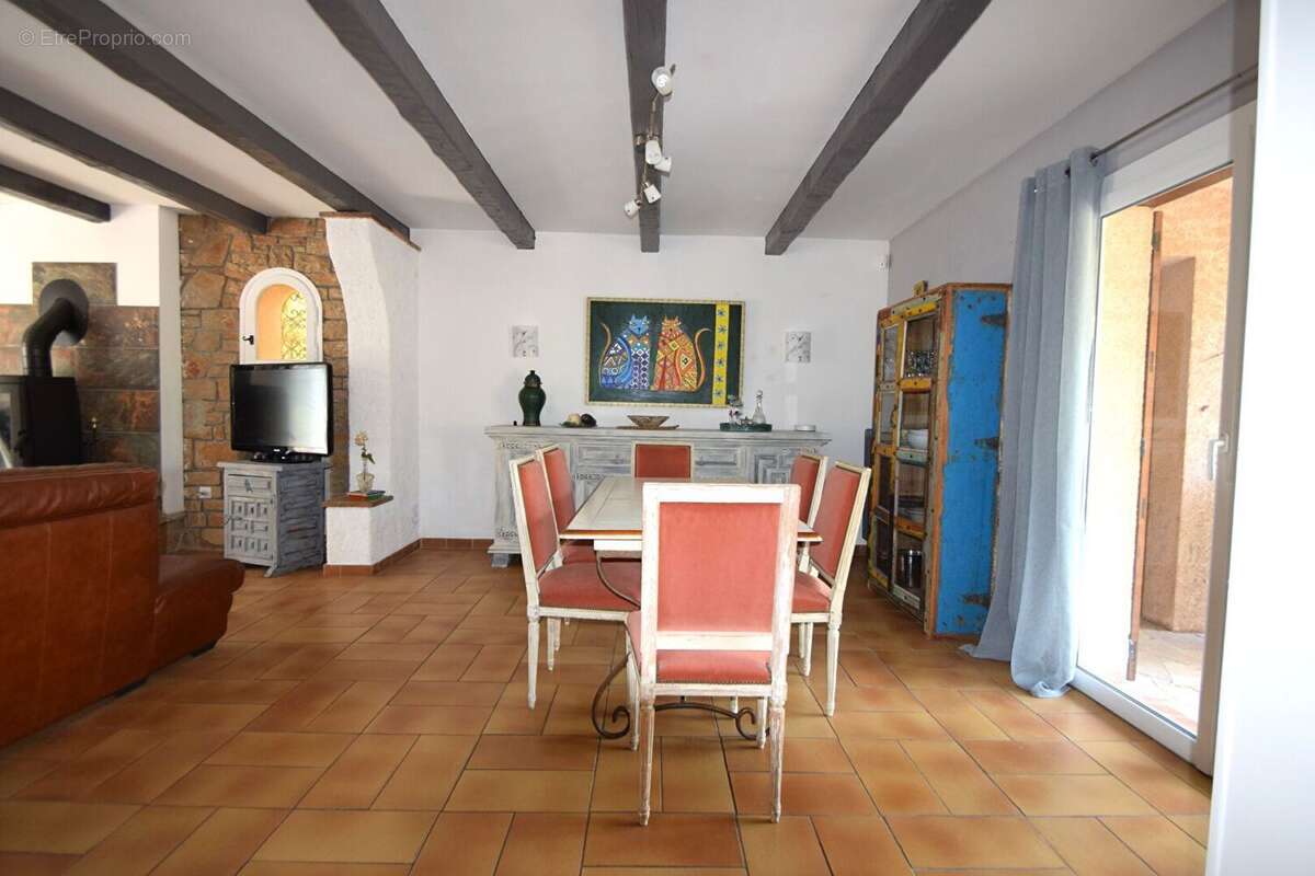 Maison à SAINT-RAPHAEL