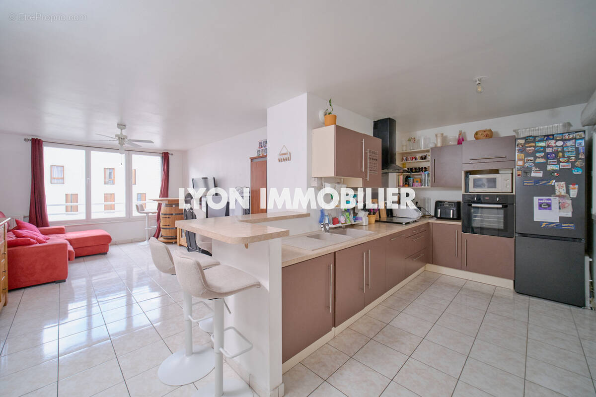 Appartement à LYON-9E