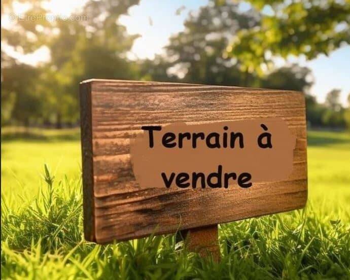 Terrain à OLONNE-SUR-MER