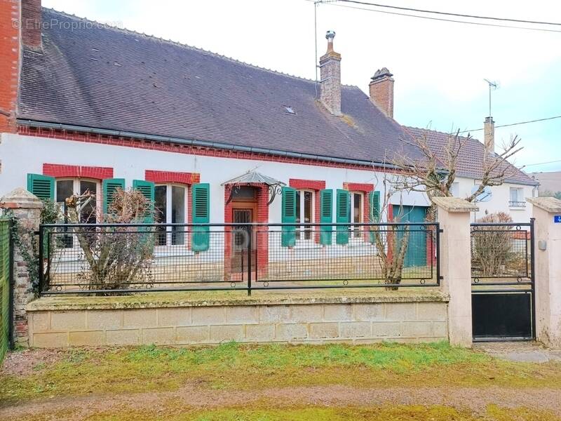 Maison à CHAILLEY