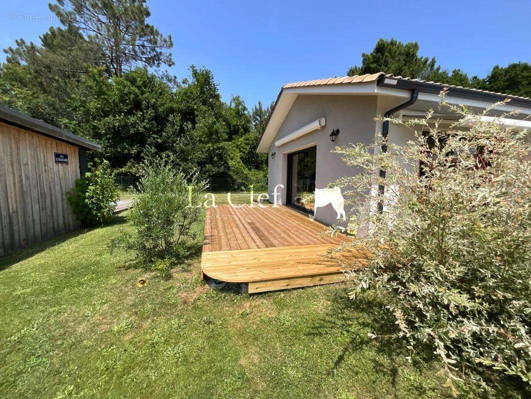 Maison à MIOS