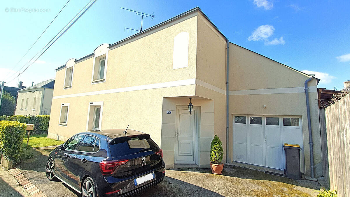 Maison à LAVAL