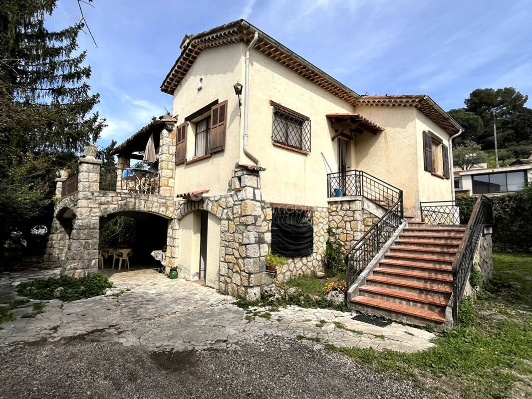 Maison à PEGOMAS
