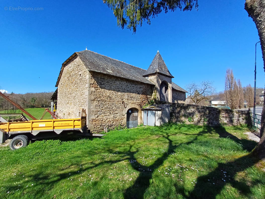 Autre à CAMPS-SAINT-MATHURIN-LEOBAZEL