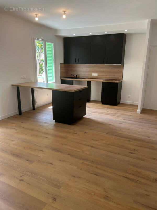 Appartement à MARSEILLE-7E