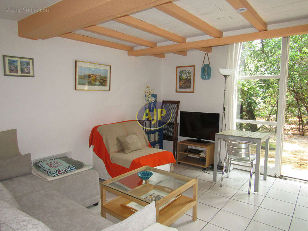 Maison à LACANAU