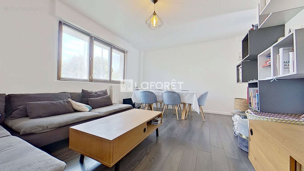 Appartement à NOISY-LE-SEC