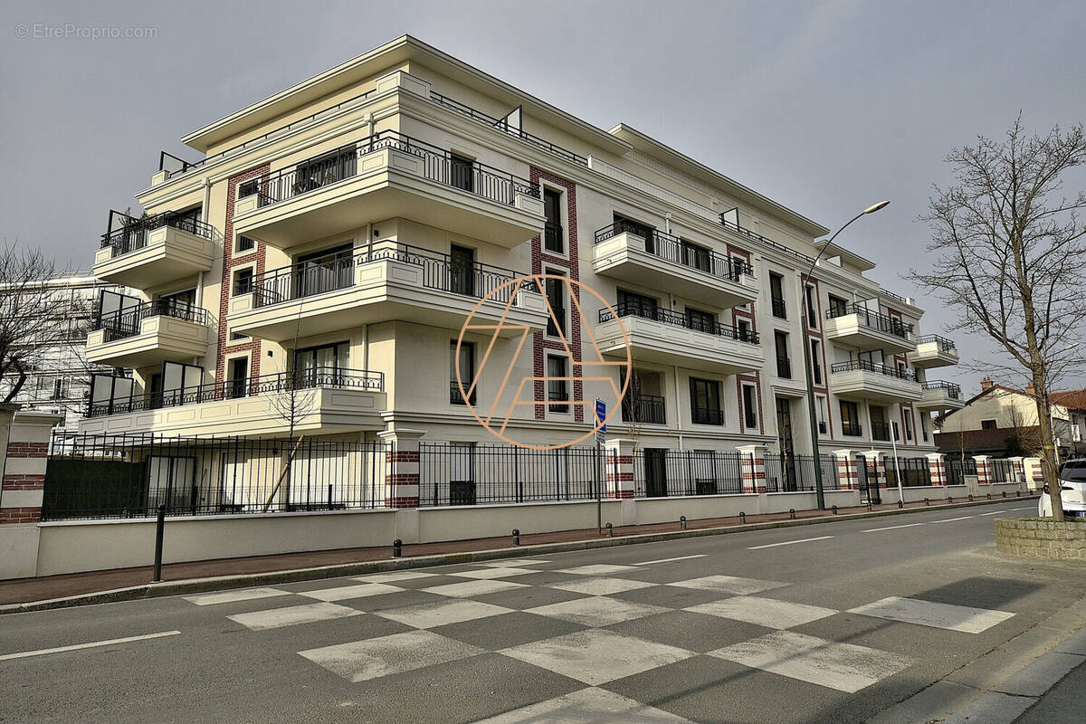 Appartement à SAINT-MAUR-DES-FOSSES