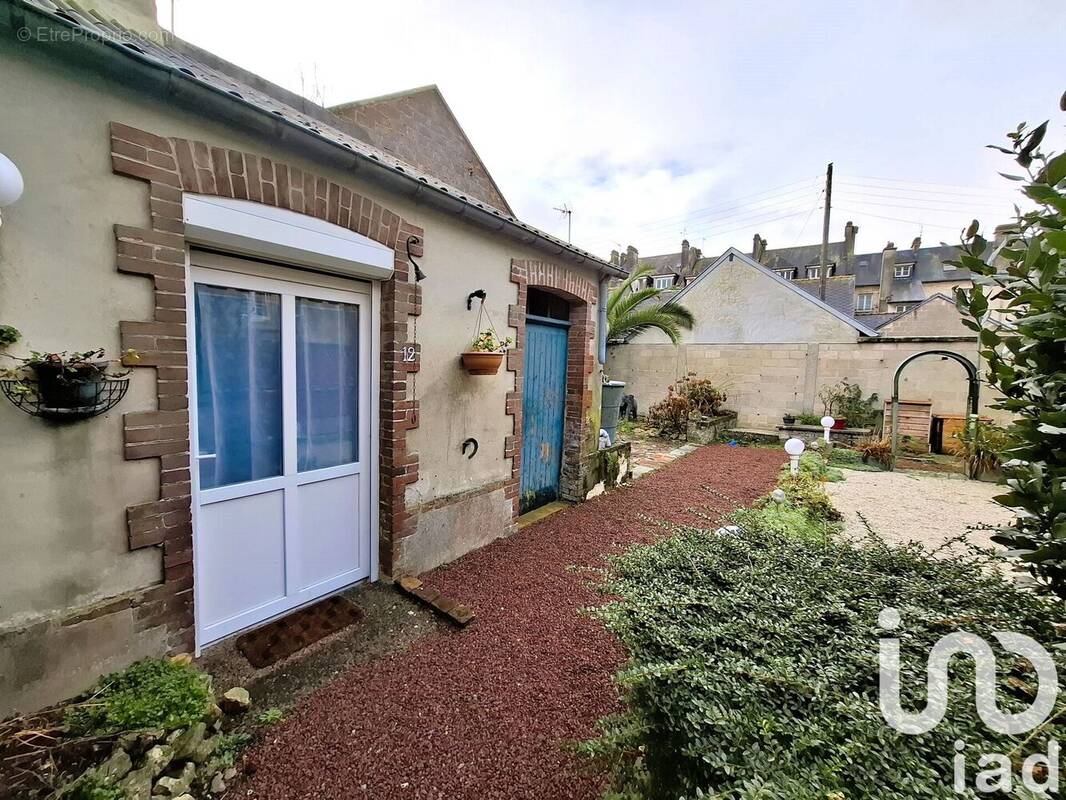 Photo 1 - Maison à ISIGNY-SUR-MER