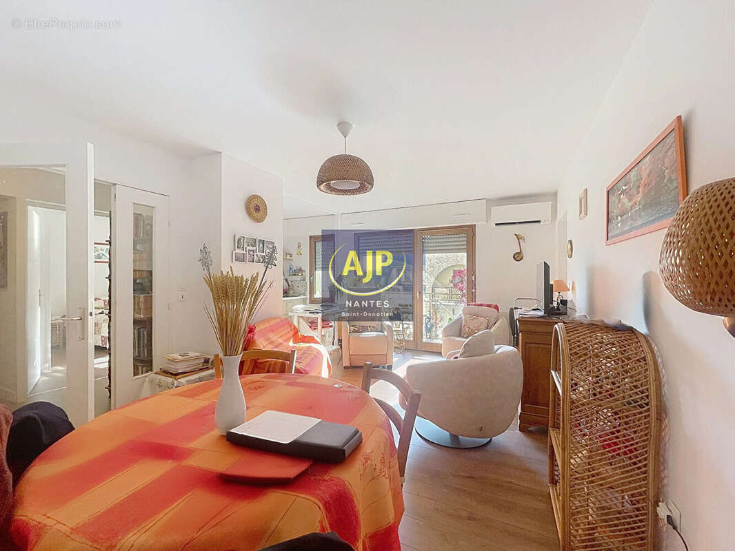 Appartement à NANTES