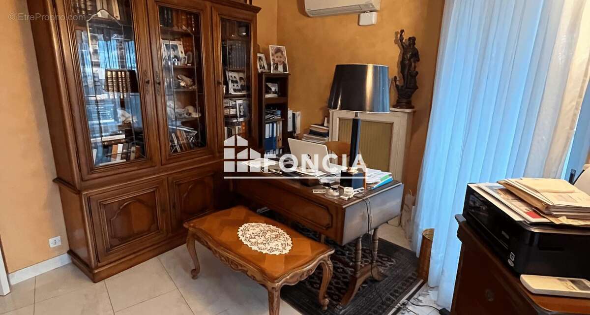 Appartement à MANDELIEU-LA-NAPOULE