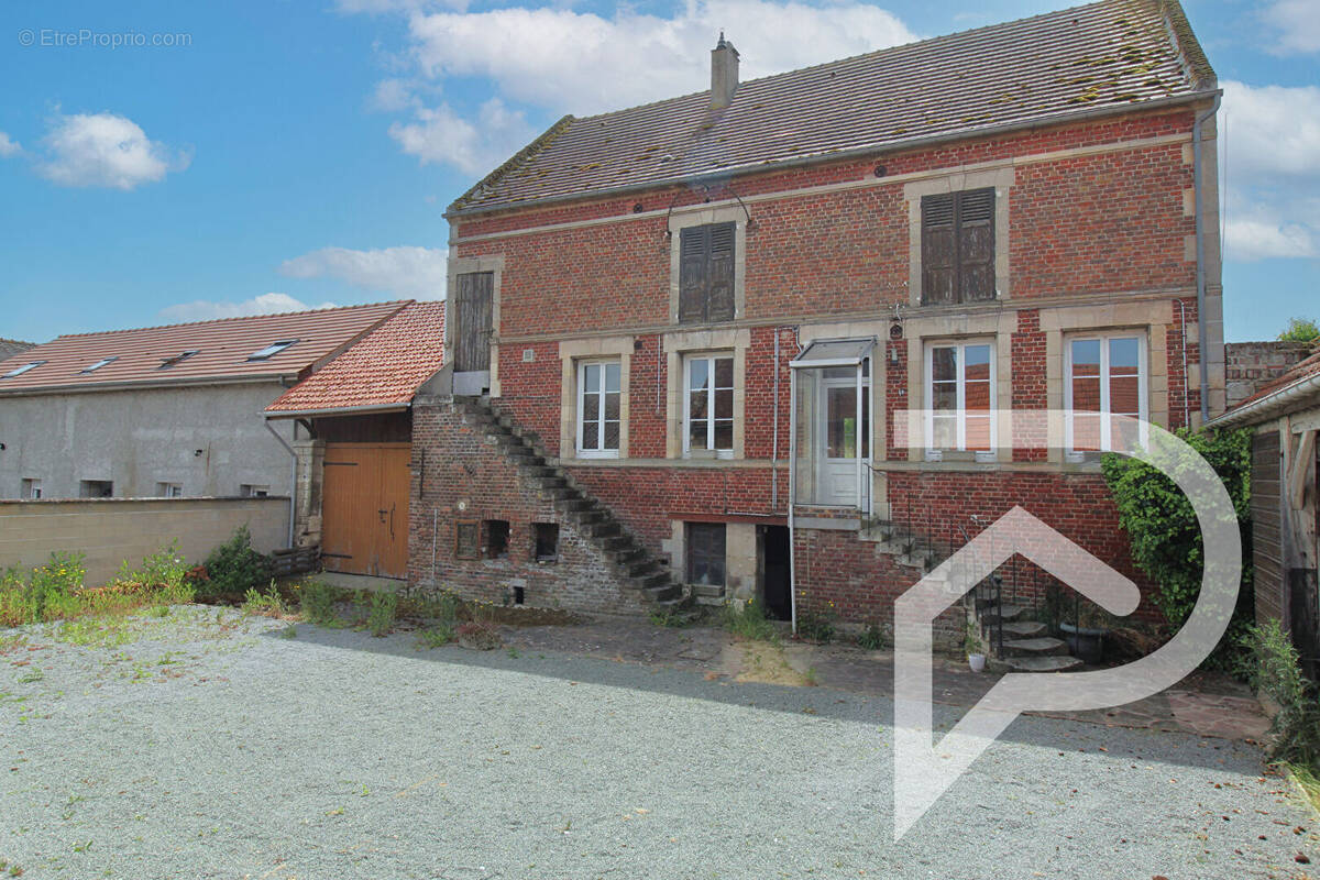 Maison à SAINT-MARTIN-LONGUEAU