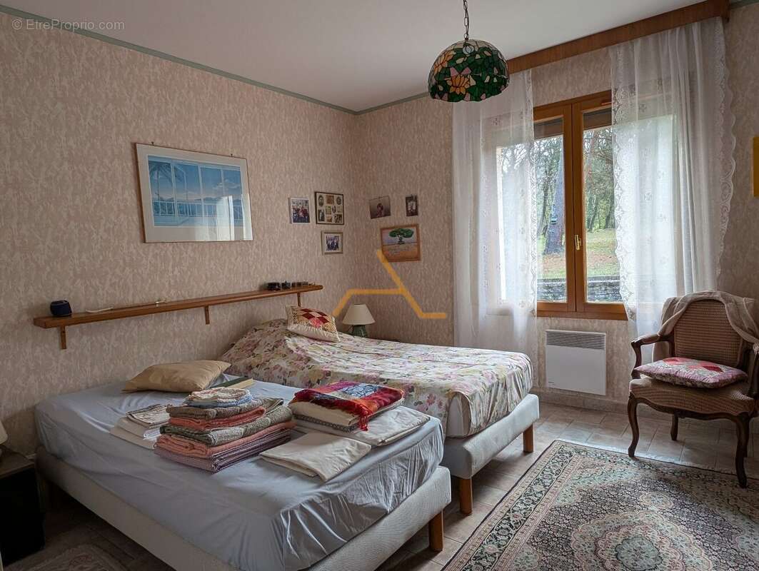 Maison à DIEULEFIT