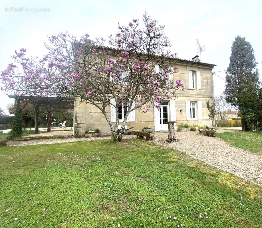 Maison à PERISSAC