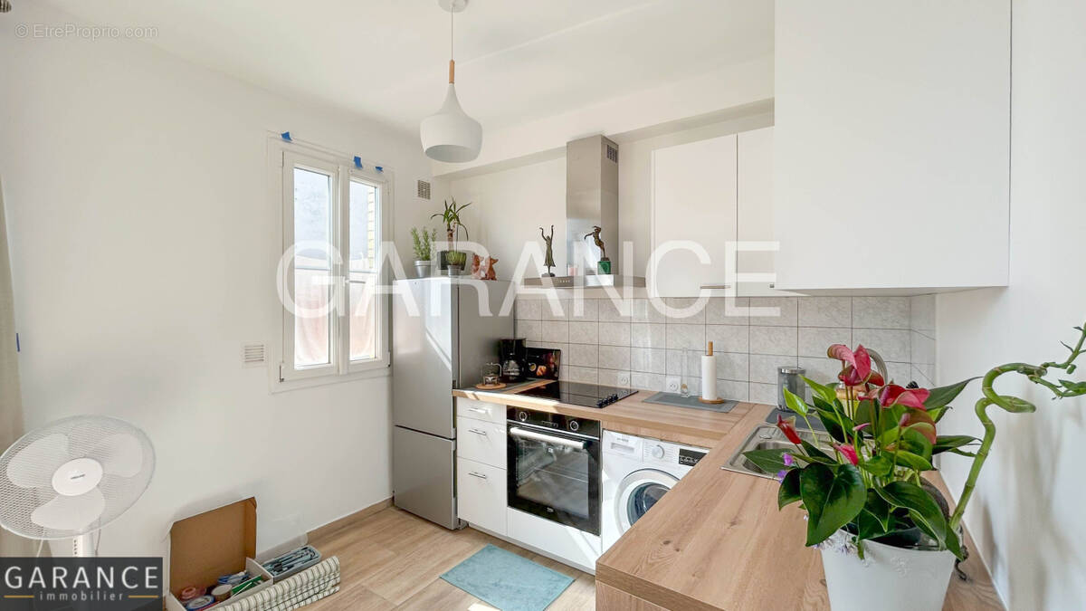 Appartement à MONTROUGE