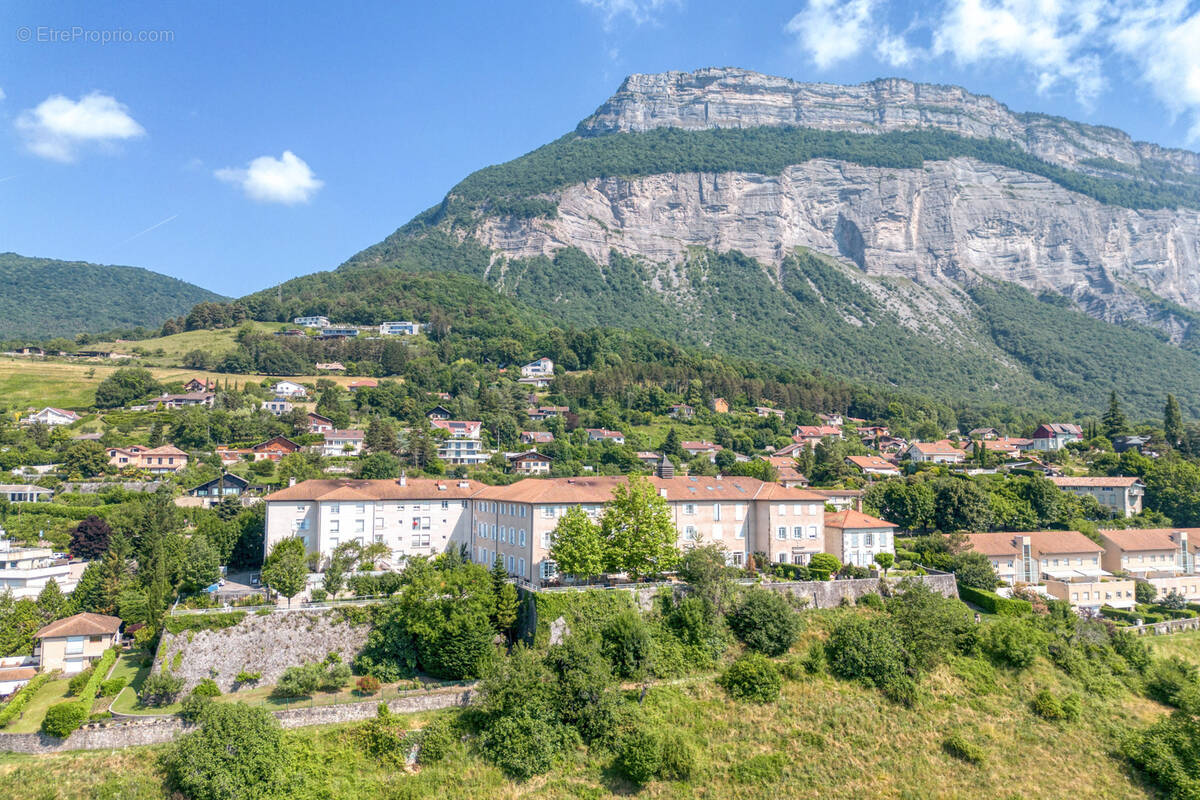 Appartement à CORENC