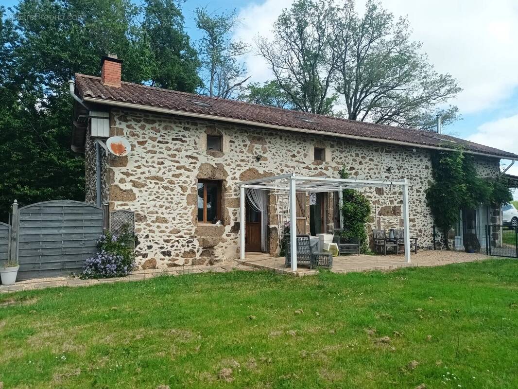 Maison à VIDEIX